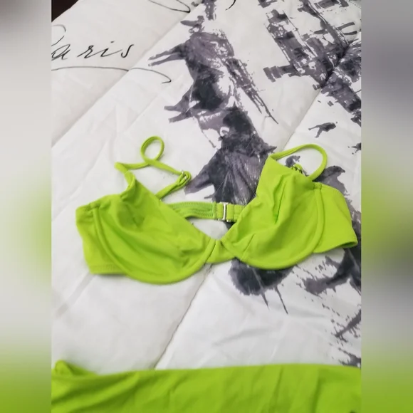 2 Piece Bikini Bathing Suit - Picture 6 of 8